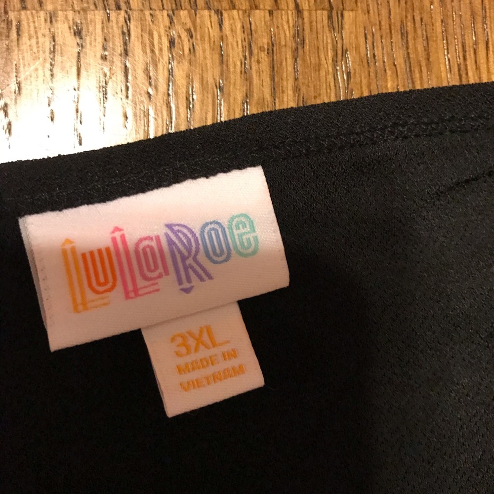 Black silky lularoe irma